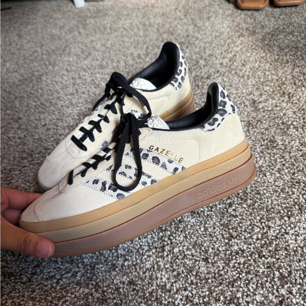 NWOT Adidas Gazelle Women's Cream and Brown Sneakers